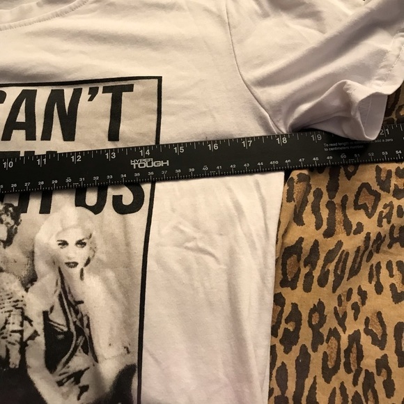 Hocus Pocus  ( Halloween) white Small Tee like new, Just in time for Hall… - Picture 3 of 7